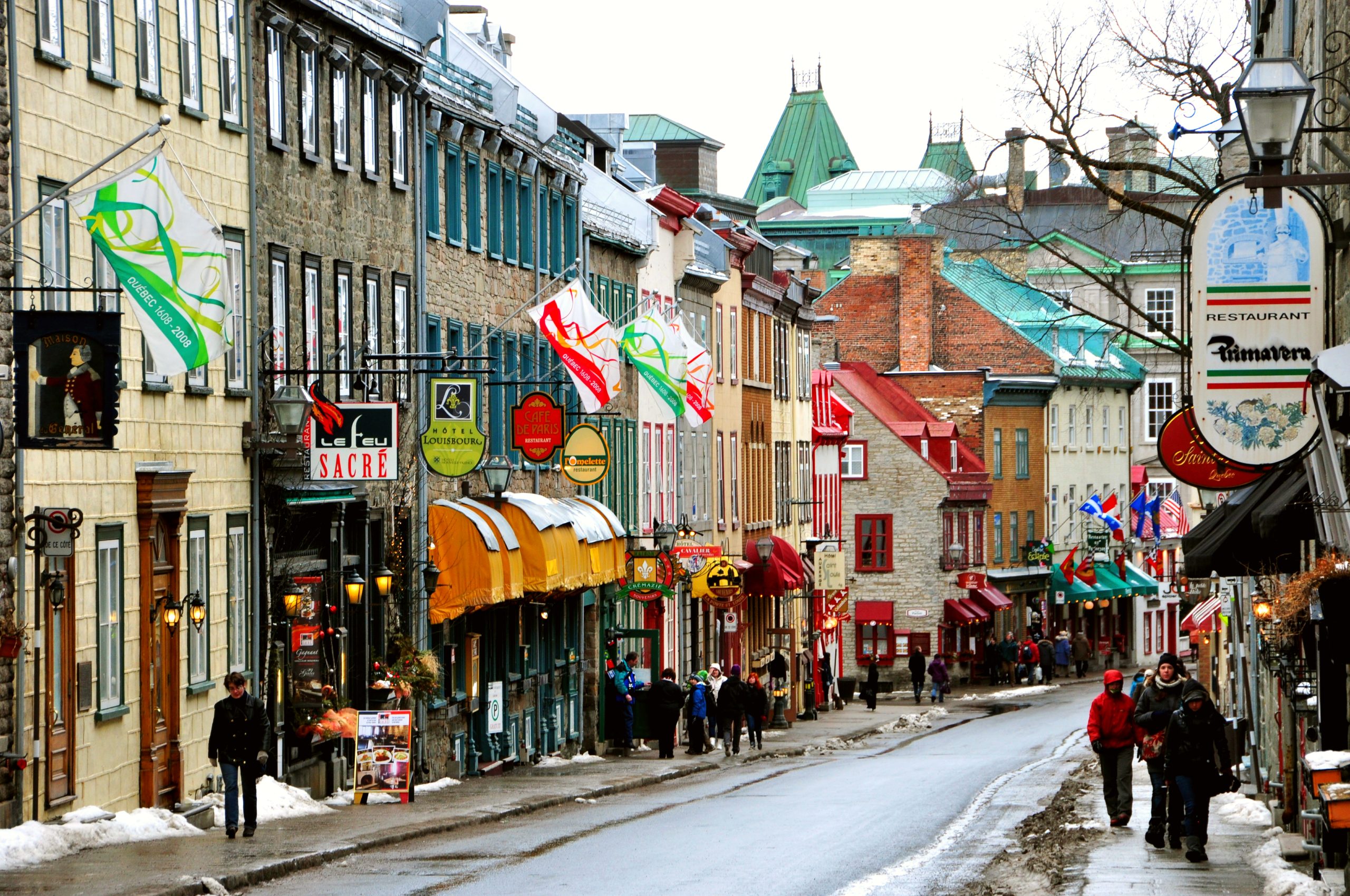 Wandel over Rue St. Louis