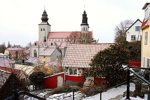 General view towards the cathedral from Övre Finngränd on Klinten