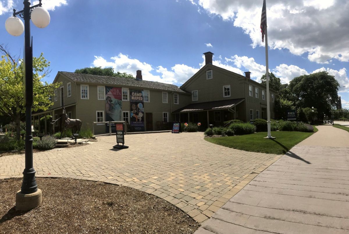 Naper Settlement