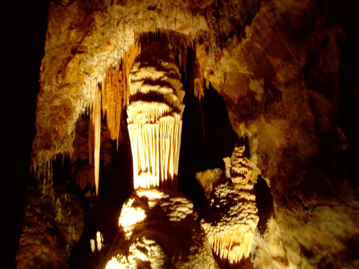 Jenolan Caves