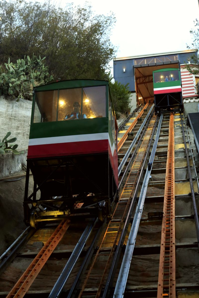 Ascensor El Peral