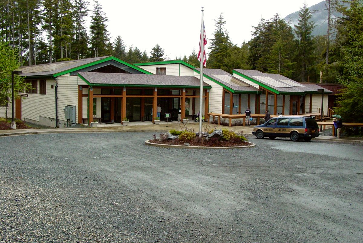 Alaska Raptor Center